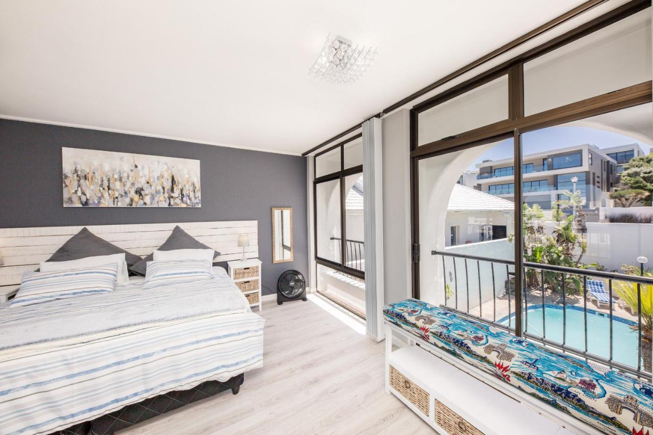 Big Blue Accommodation Bloubergstrand Exteriér fotografie